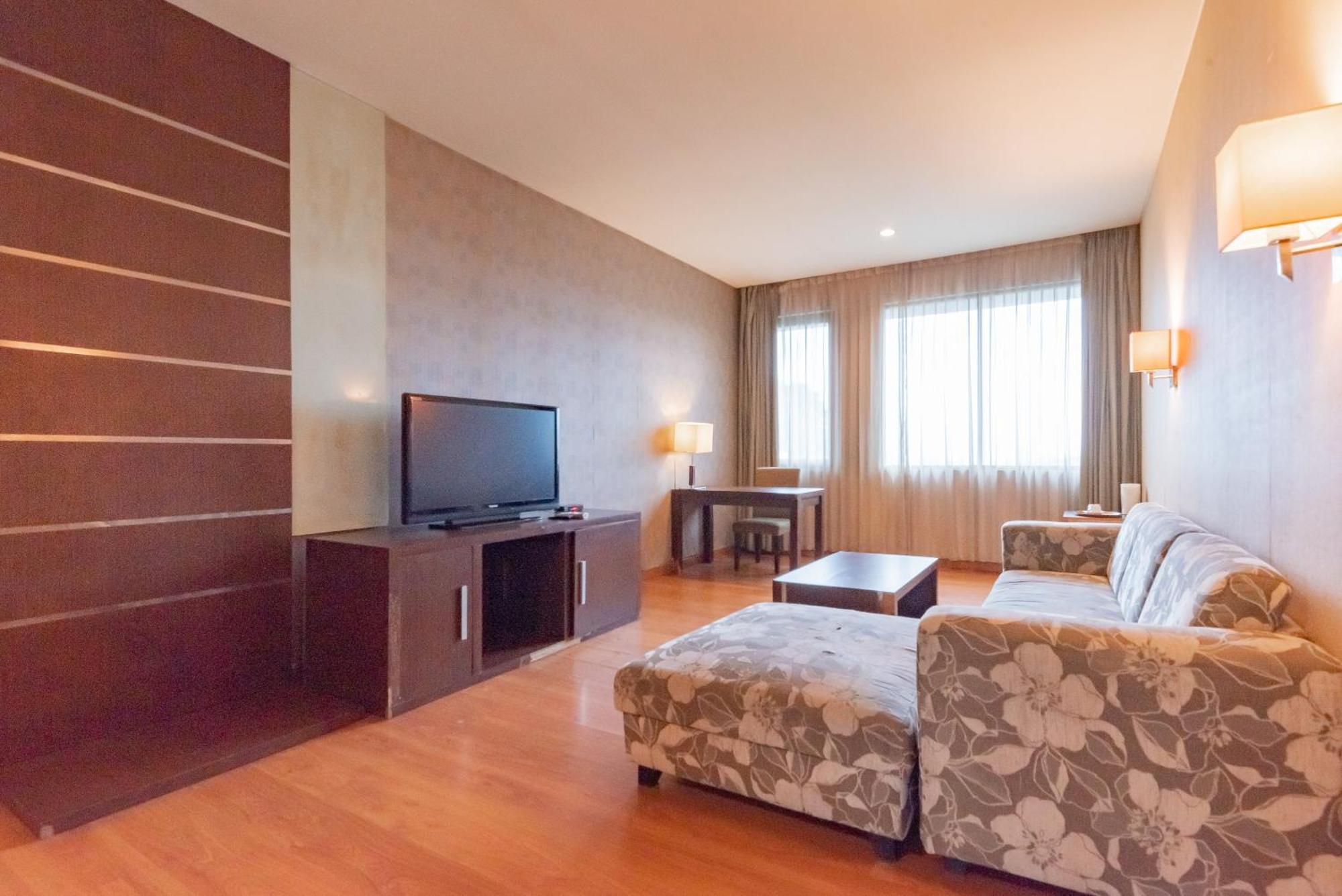 Reddoorz Premium Near Paris Van Java Mall Bandung Extérieur photo